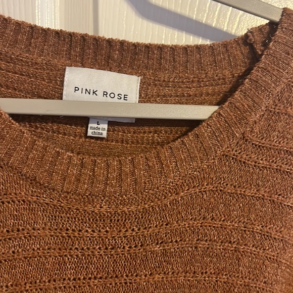 Sweater - Picture 3 of 5